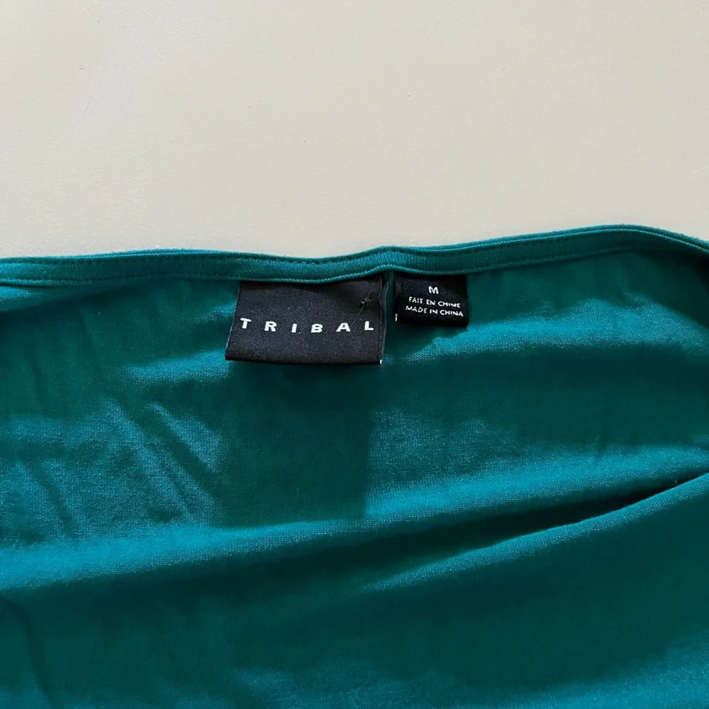 Tribal Ruched Top - Picture 6 of 6